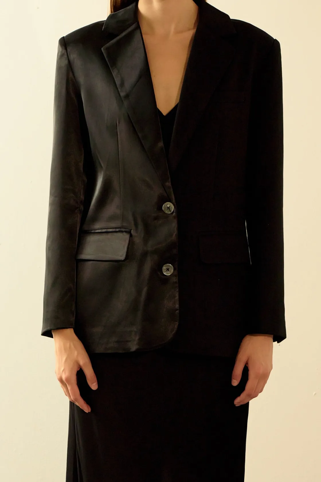 endless_rose__satin_suit__0.webp ENDLESS ROSE Blazers | Tops*- Satin Suit Blazer BLACK