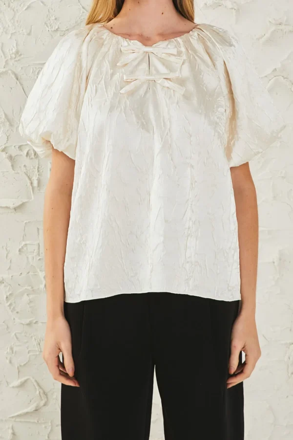 ENDLESS ROSE Tops*- Sheen Crinkle Bow Detail Top CREAM