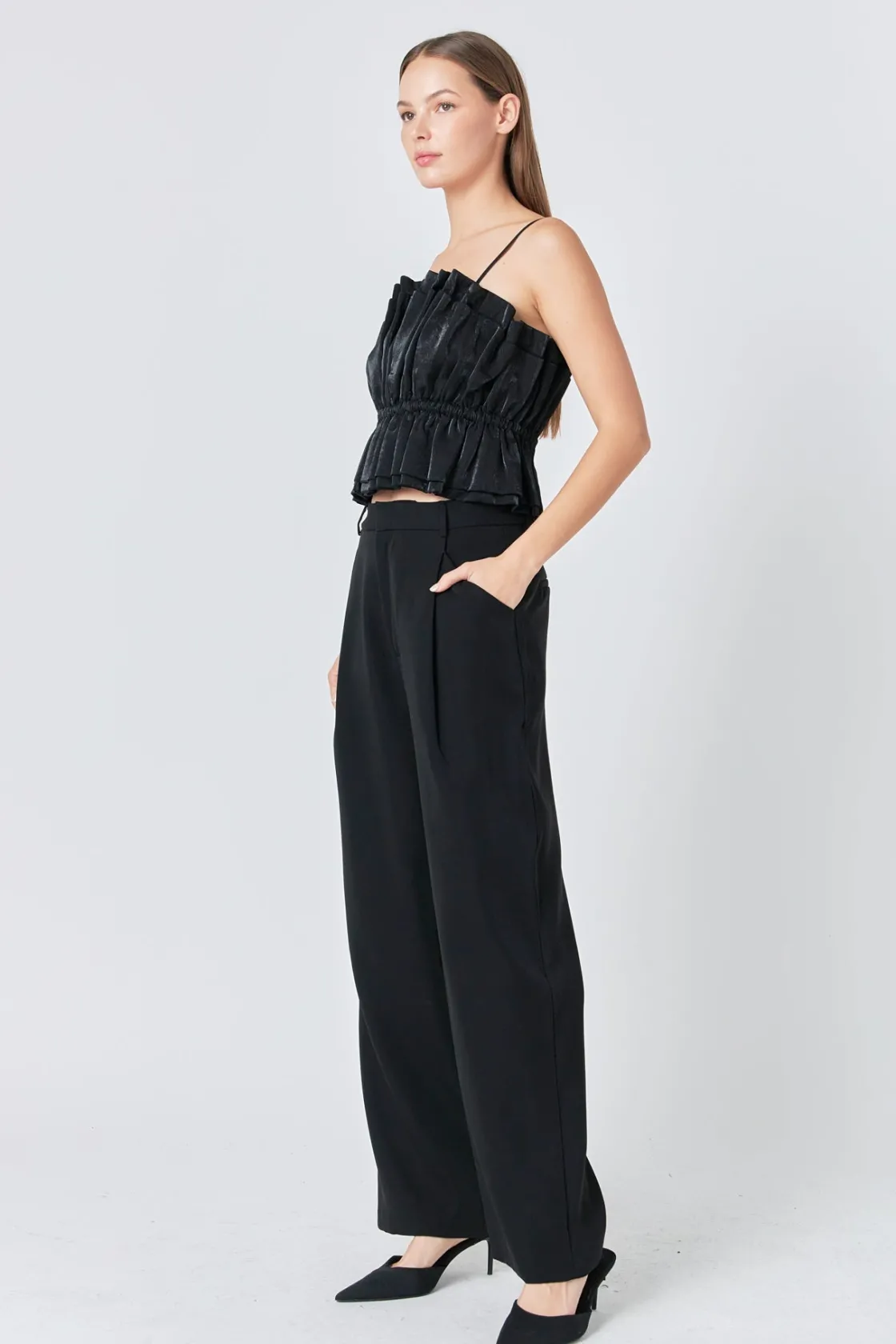 endless_rose__sheen_ruffl_1.webp ENDLESS ROSE Tops*- Sheen Ruffled Strapless Top