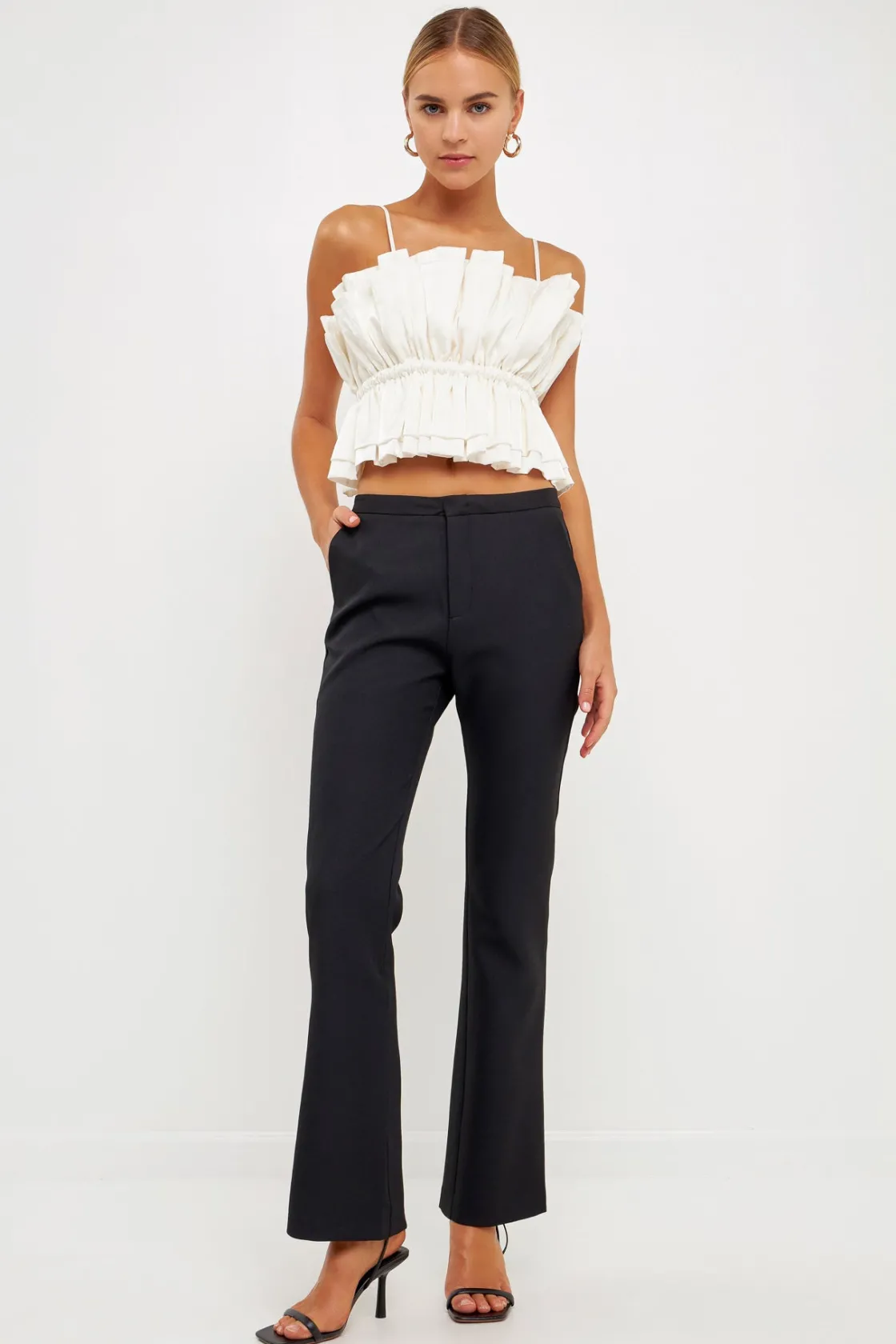 endless_rose__sheen_ruffl_4.webp ENDLESS ROSE Tops*- Sheen Ruffled Strapless Top