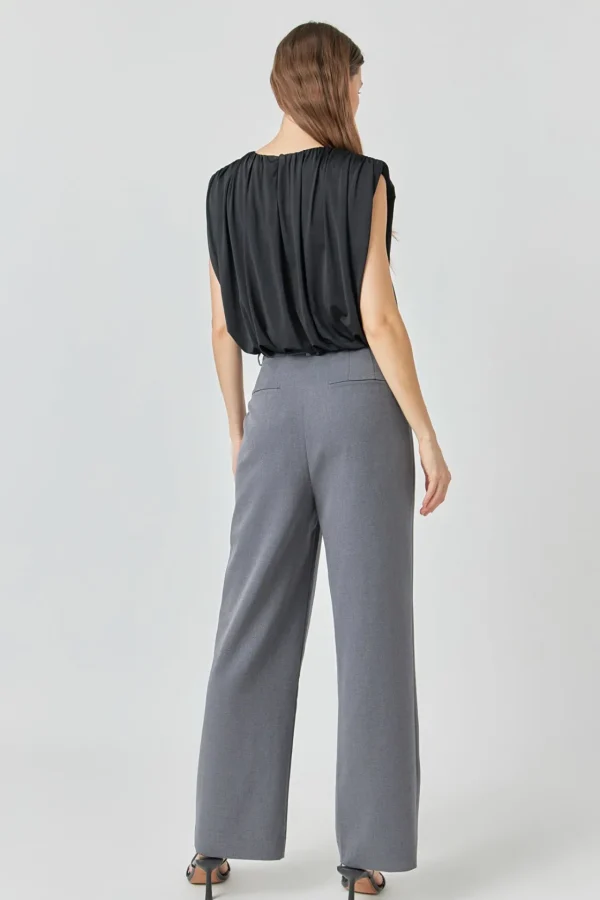 ENDLESS ROSE Tops*- Shirred Shoulder Cropped Top