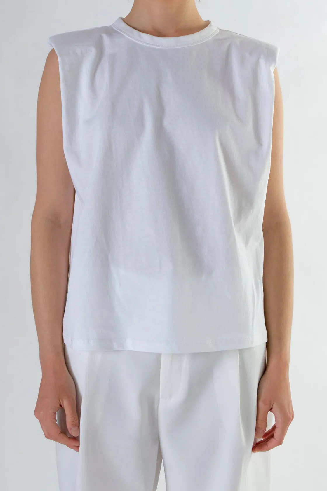 endless_rose__shoulder_pa_35.webp ENDLESS ROSE Tops*- Shoulder Pad Shirt