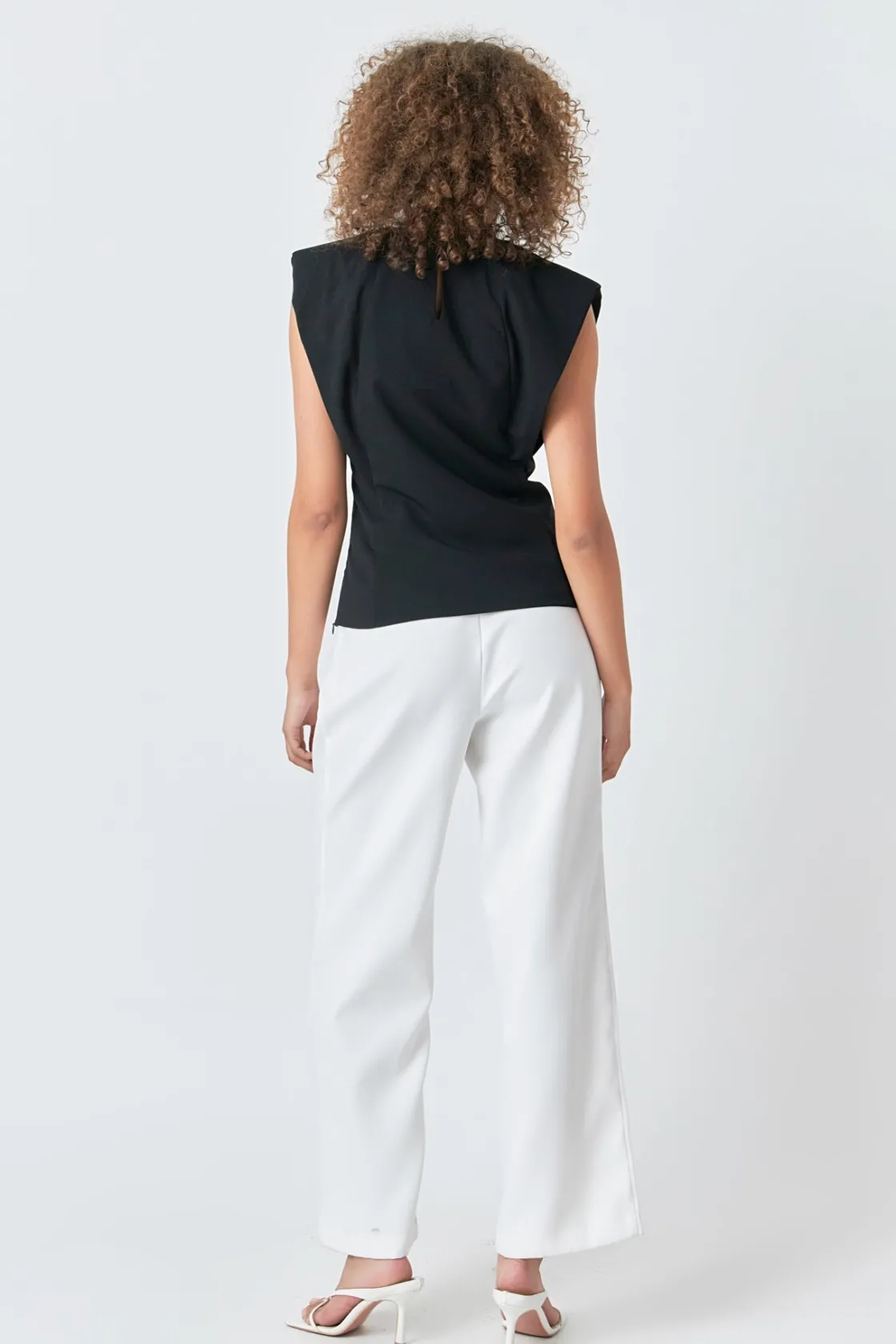 endless_rose__sleeveless__2-3.webp ENDLESS ROSE Tops*- Sleeveless Pleated Top