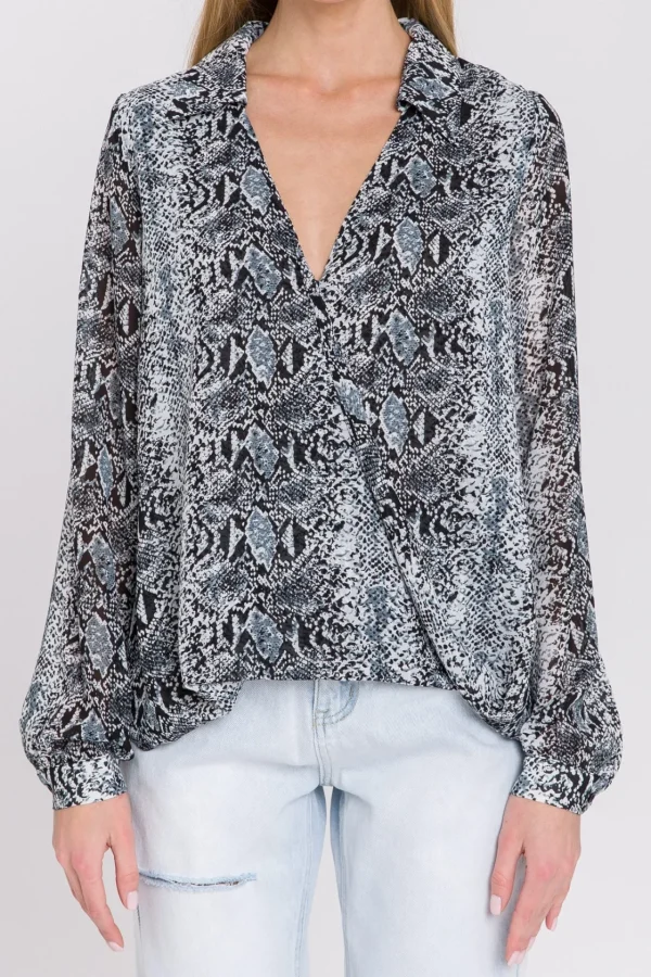 ENDLESS ROSE Shirts & Blouses | Tops*- Snake Skin Pattern Wrap Shirt GREY