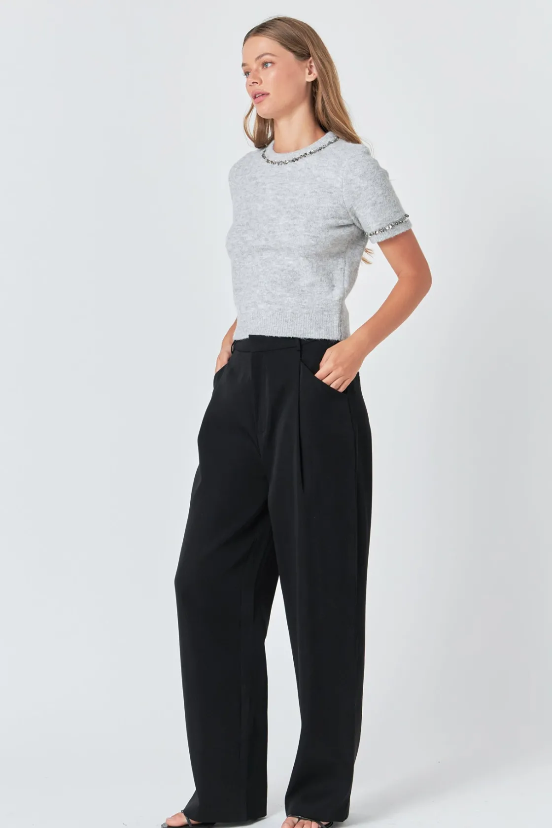 endless_rose__trimmed_kni_1.webp ENDLESS ROSE Tops*- Trimmed Knit Short Sleeve Top