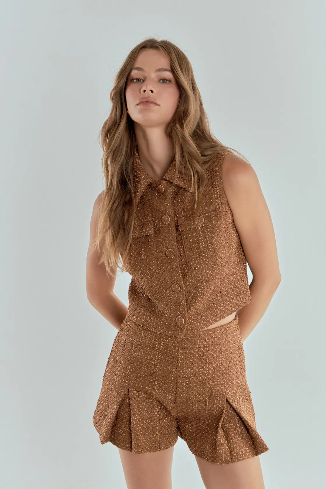 endless_rose__tweed_short_3-1.webp ENDLESS ROSE Matching Sets | Jackets & Coats*- Tweed Short Sleeveless Jacket CAMEL