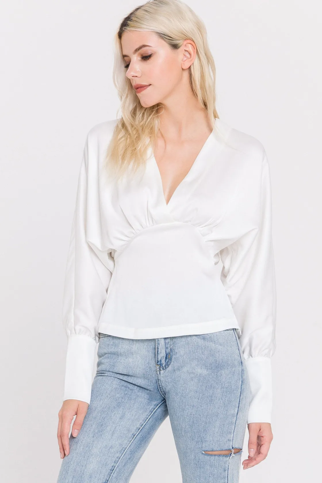 endless_rose__v_neck_wove_1.webp ENDLESS ROSE Tops*- V Neck Woven Blouse WHITE