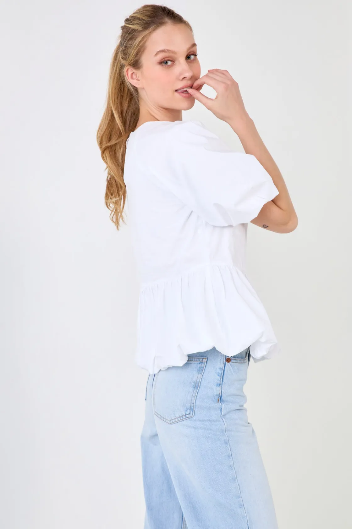 english_factory__balloon__19.webp ENGLISH FACTORY Tops*- Balloon Poplin Top