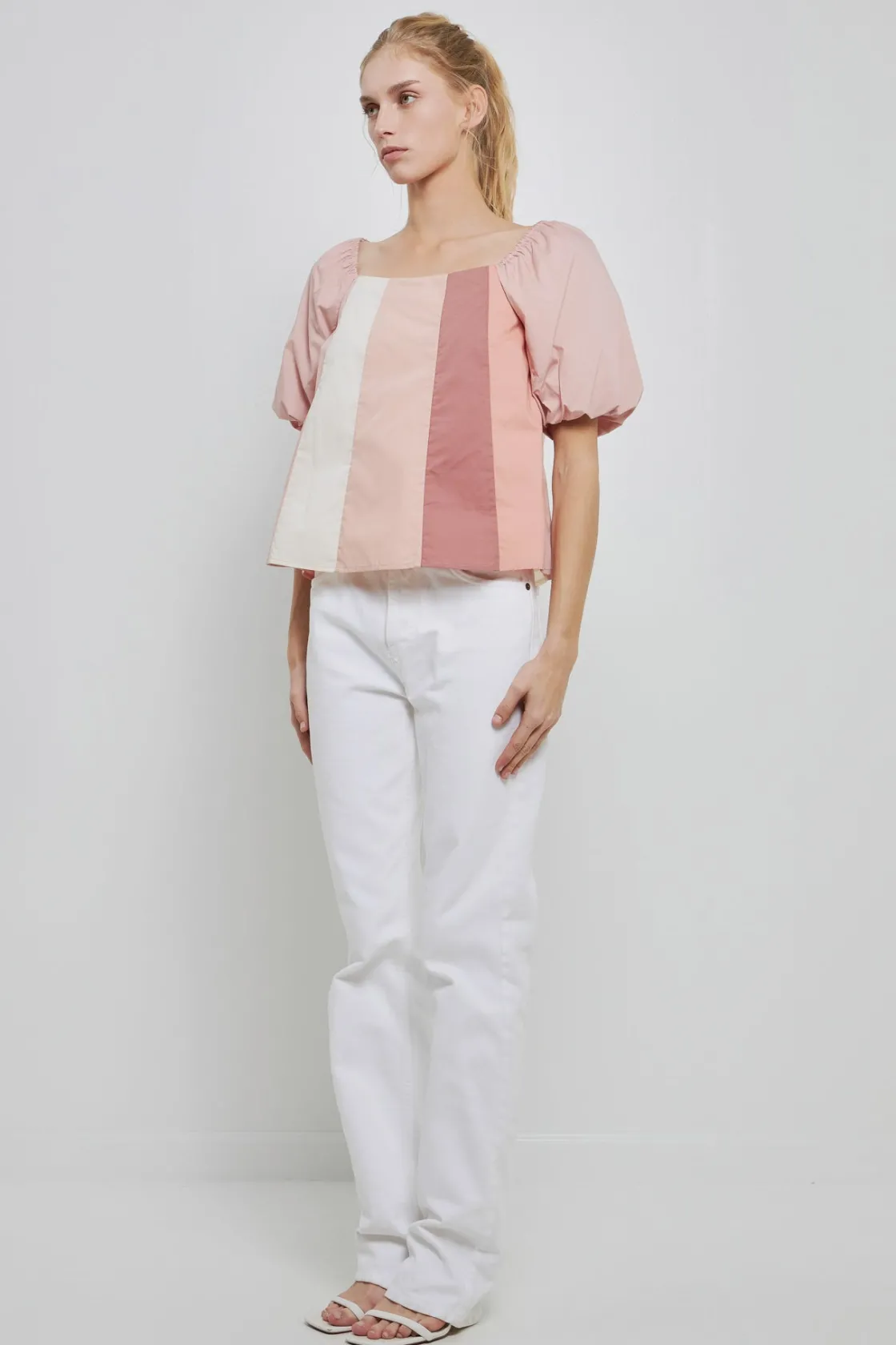 english_factory__color_bl_1-1.webp ENGLISH FACTORY Tops*- Color Blocked Top with Short Puff Sleeves MULTI