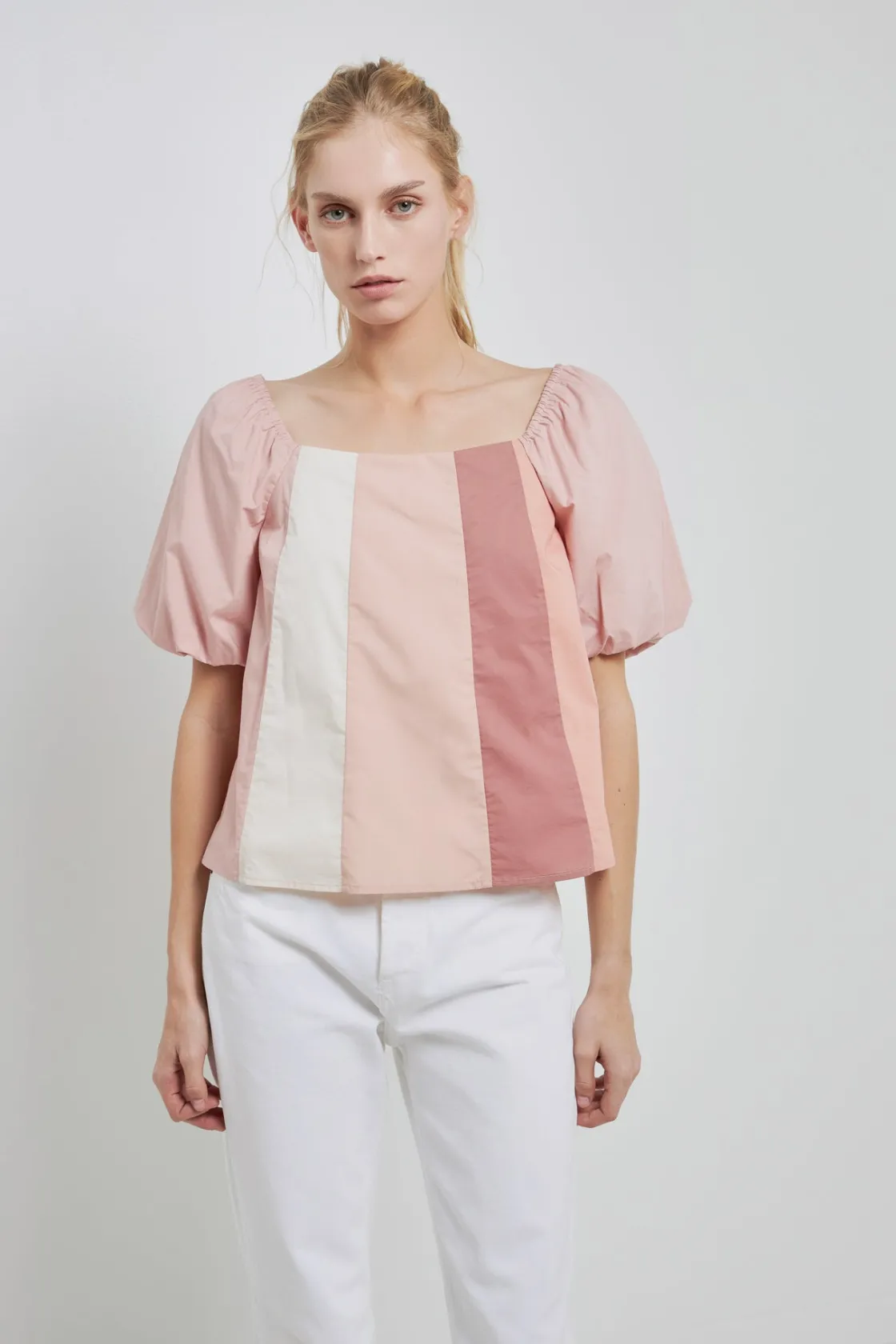 english_factory__color_bl_3-1.webp ENGLISH FACTORY Tops*- Color Blocked Top with Short Puff Sleeves MULTI