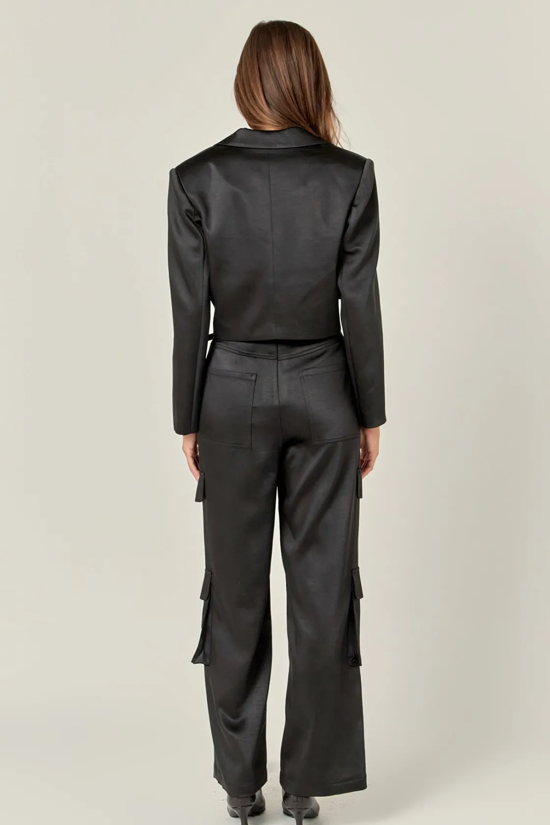 english_factory__cropped__2-3.webp ENGLISH FACTORY Matching Sets | Blazers*- Cropped Satin Blazer BLACK