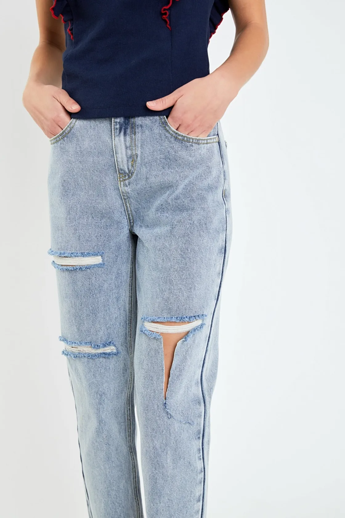 english_factory__destroye_3.webp ENGLISH FACTORY Denim | Tops*- Destroyed Mom Jeans