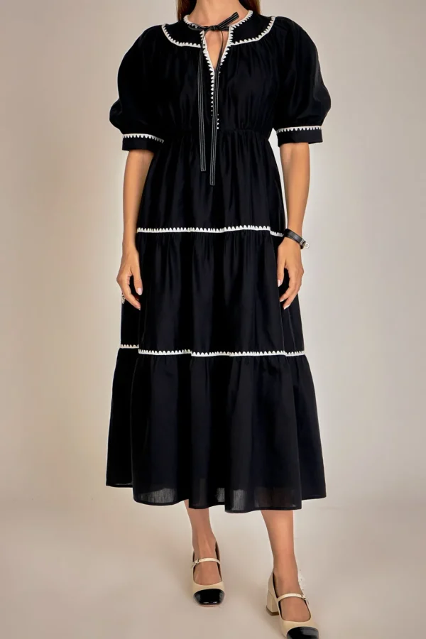 ENGLISH FACTORY Puff Sleeve | Tops*- Embroidery Midi Dress BLACK/WHITE
