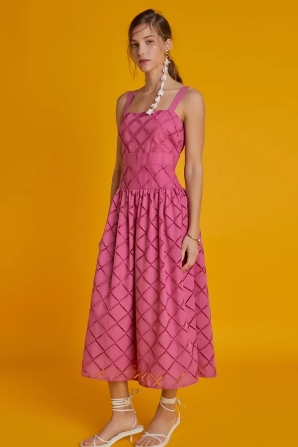 ENGLISH FACTORY Lace Dresses*- Embroidered Lace Sleeveless Midi Dress BERRYPINK