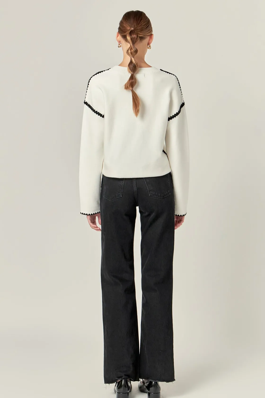 english_factory__embroide_2-16.webp ENGLISH FACTORY Sweaters & Knits*- Embroidery Detailed Sweater