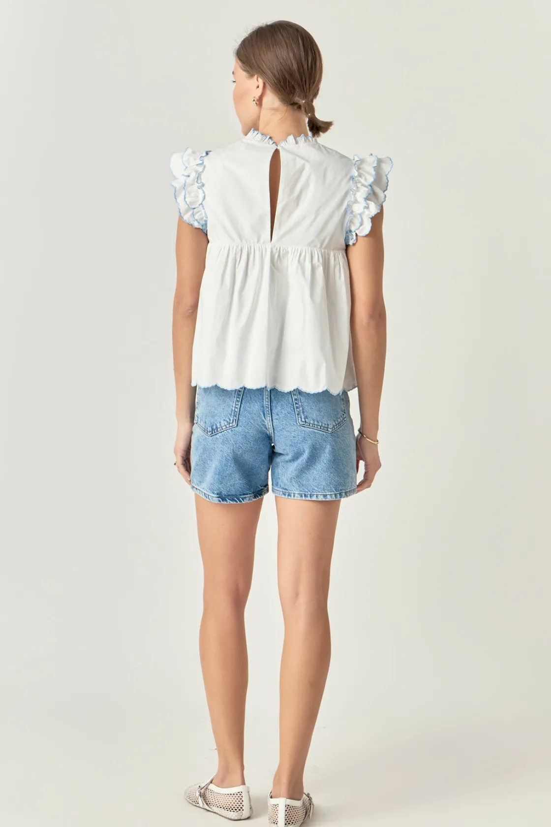 english_factory__embroide_2-6.webp ENGLISH FACTORY Tops*- Embroidered Scallop Top WHITE