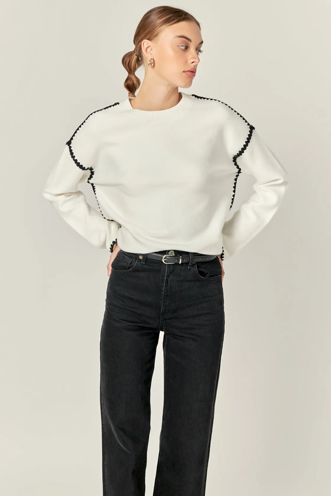 english_factory__embroide_3-16.webp ENGLISH FACTORY Sweaters & Knits*- Embroidery Detailed Sweater