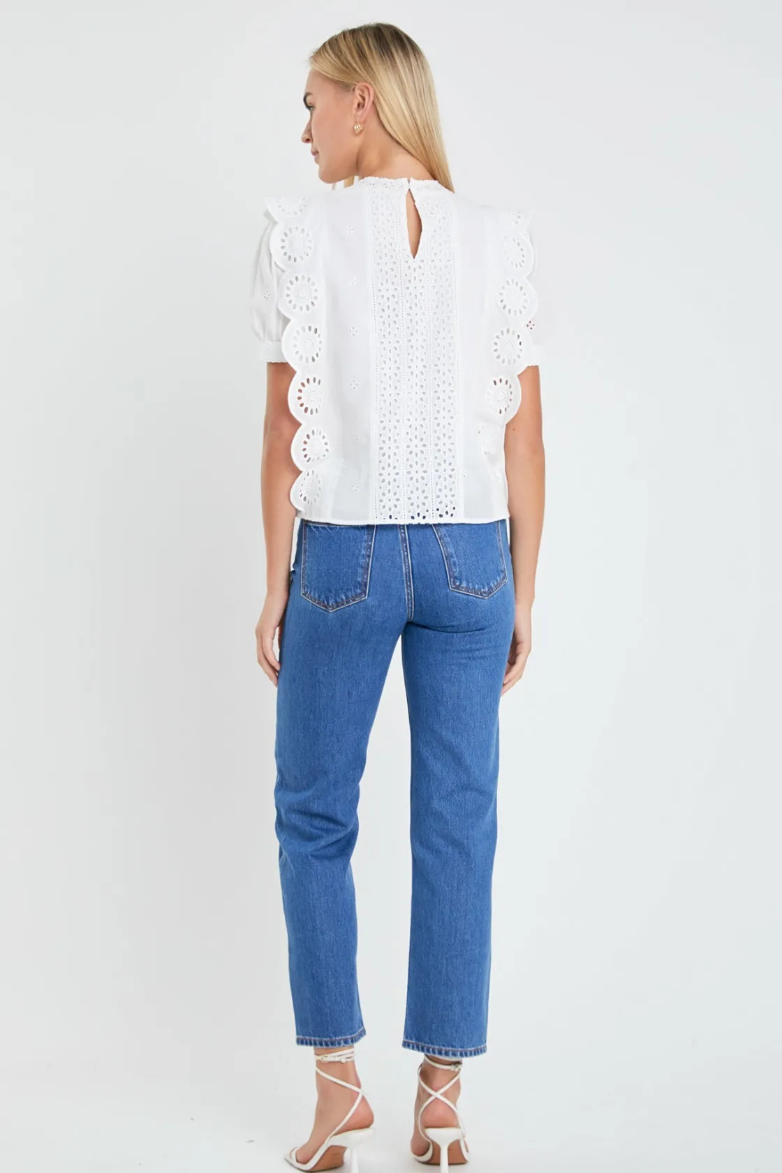 english_factory__eyelet_s_2-1.webp ENGLISH FACTORY Tops*- Eyelet Short Sleeve Top WHITE