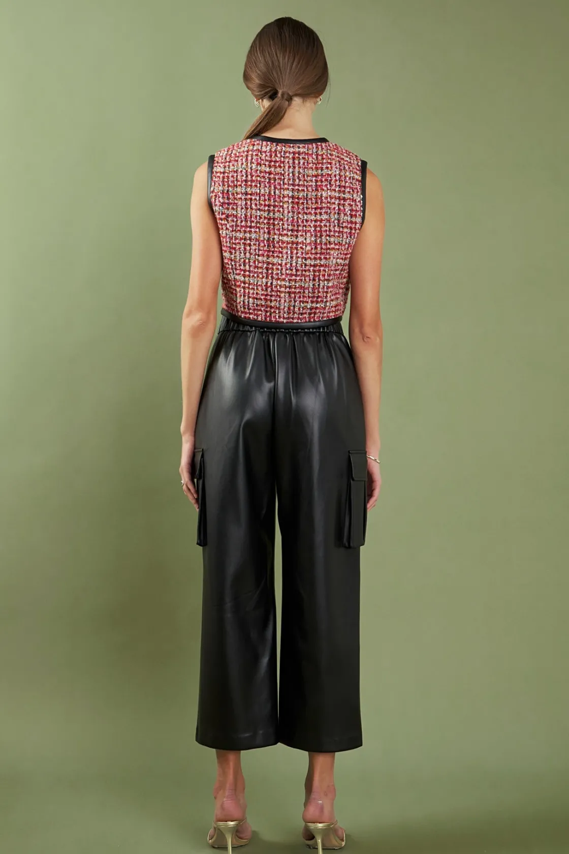 english_factory__faux_lea_2-2.webp ENGLISH FACTORY Matching Sets | Pants*- Faux Leather Cropped Cargo Pants BLACK