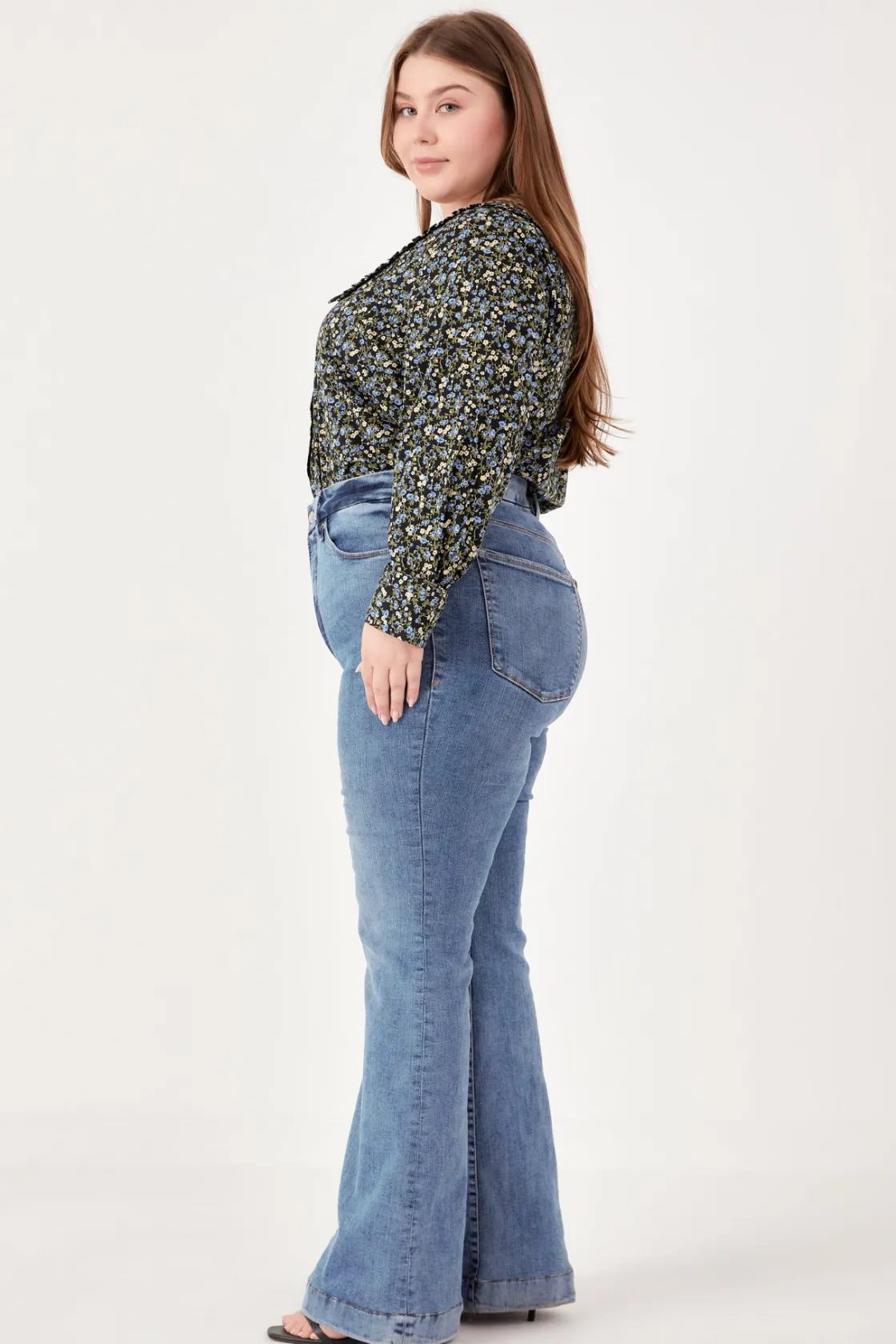 english_factory__floral_c_1-1.webp ENGLISH FACTORY Shirts & Blouses | Tops*- Floral Collar Detail Shirt