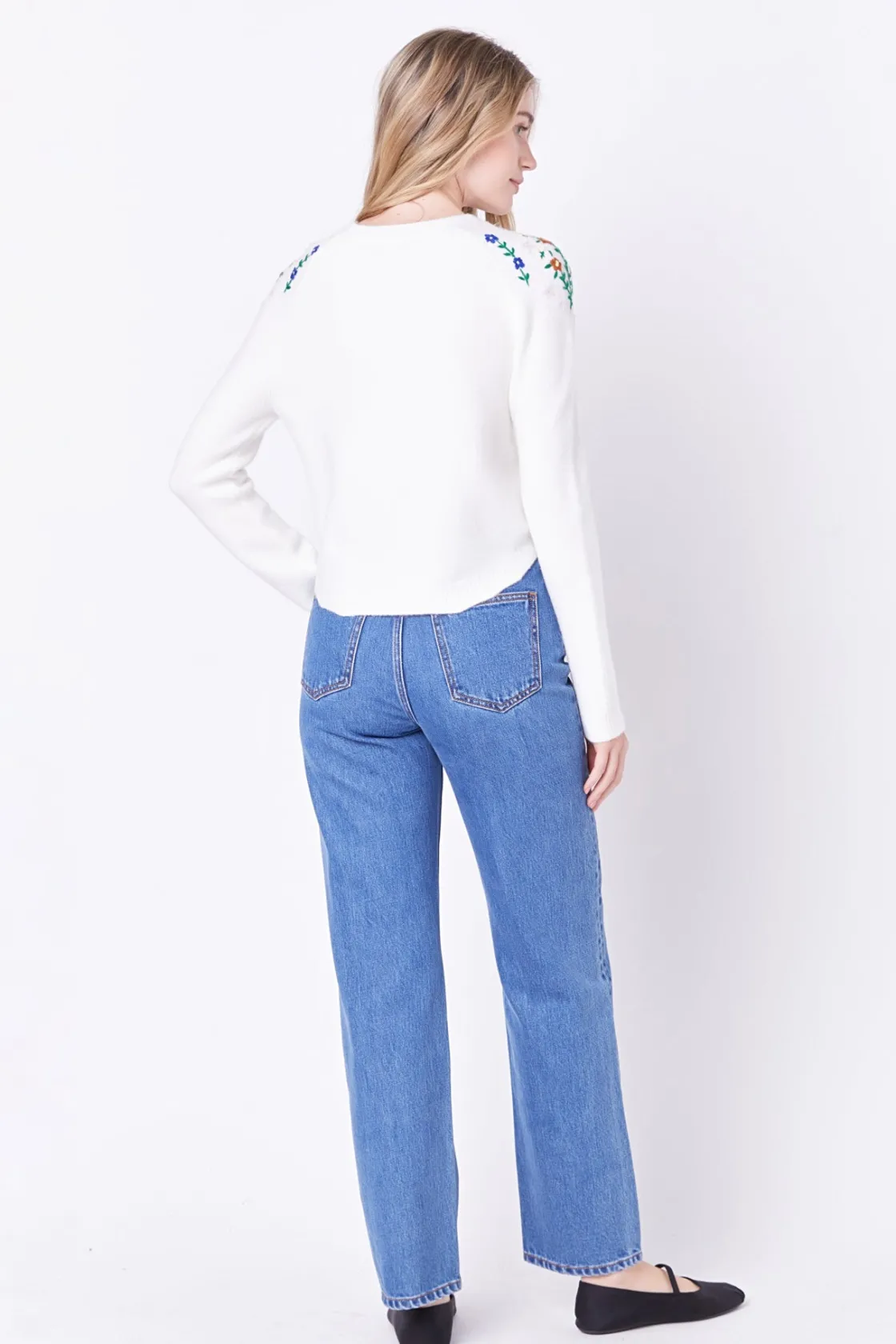 english_factory__floral_h_2-2.webp ENGLISH FACTORY Sweaters & Knits*- Floral Handmade Embroidery Sweater CREAM