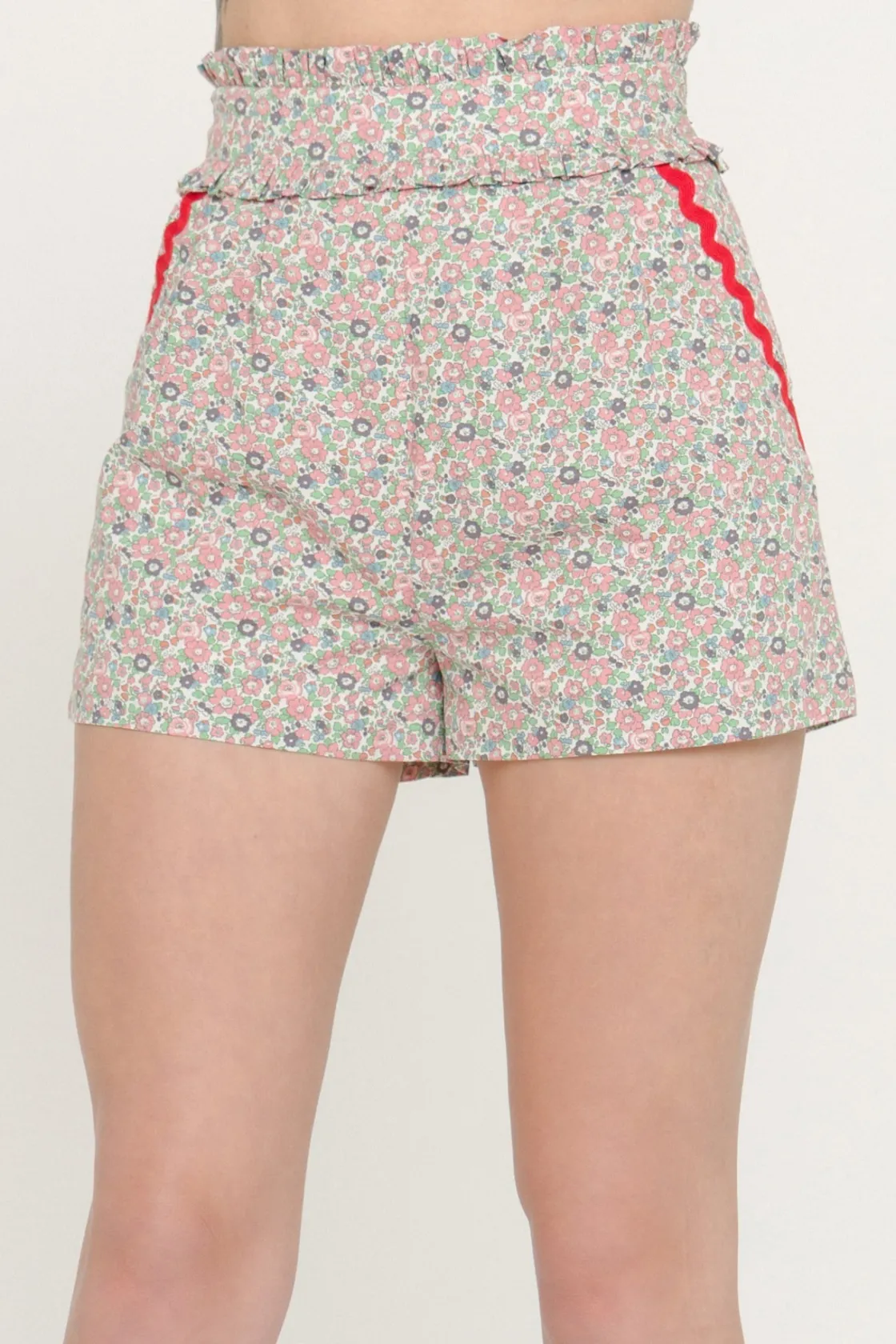 english_factory__floral_p_0-13.webp ENGLISH FACTORY Shorts & Skorts | Tops*- Floral Print Shorts PINKMULTI