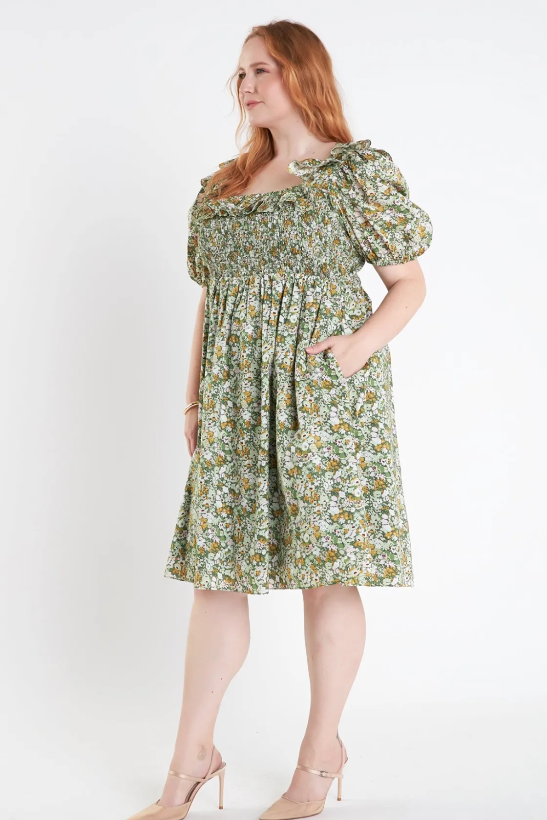 english_factory__floral_p_1-28.webp ENGLISH FACTORY Puff Sleeve | Tops*- Floral Print Smocked Puff Sleeve Dress GREENMULTI