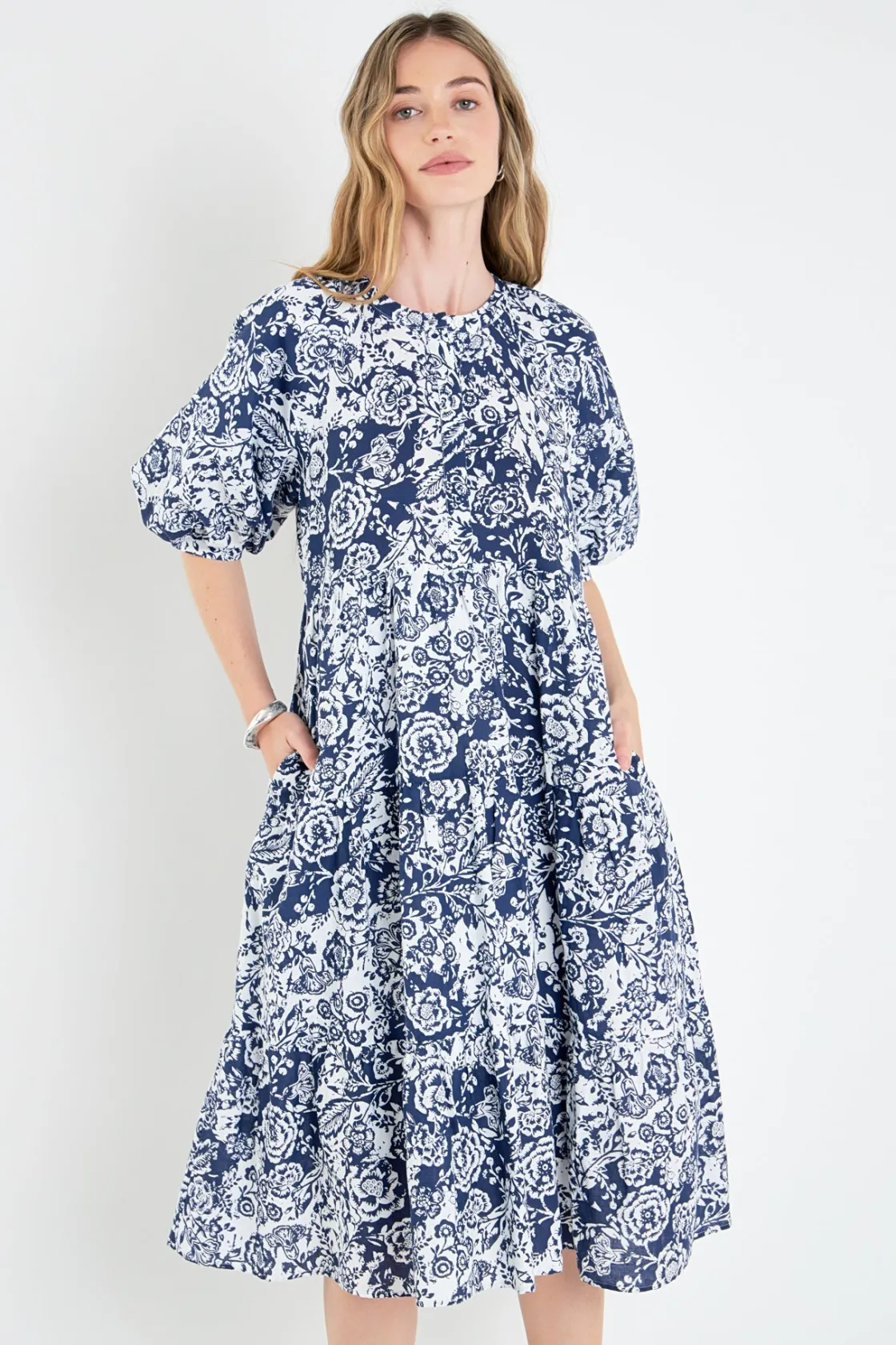 english_factory__floral_p_3-29.webp ENGLISH FACTORY Puff Sleeve | Floral Dresses*- Floral Print Midi Dress MULTI