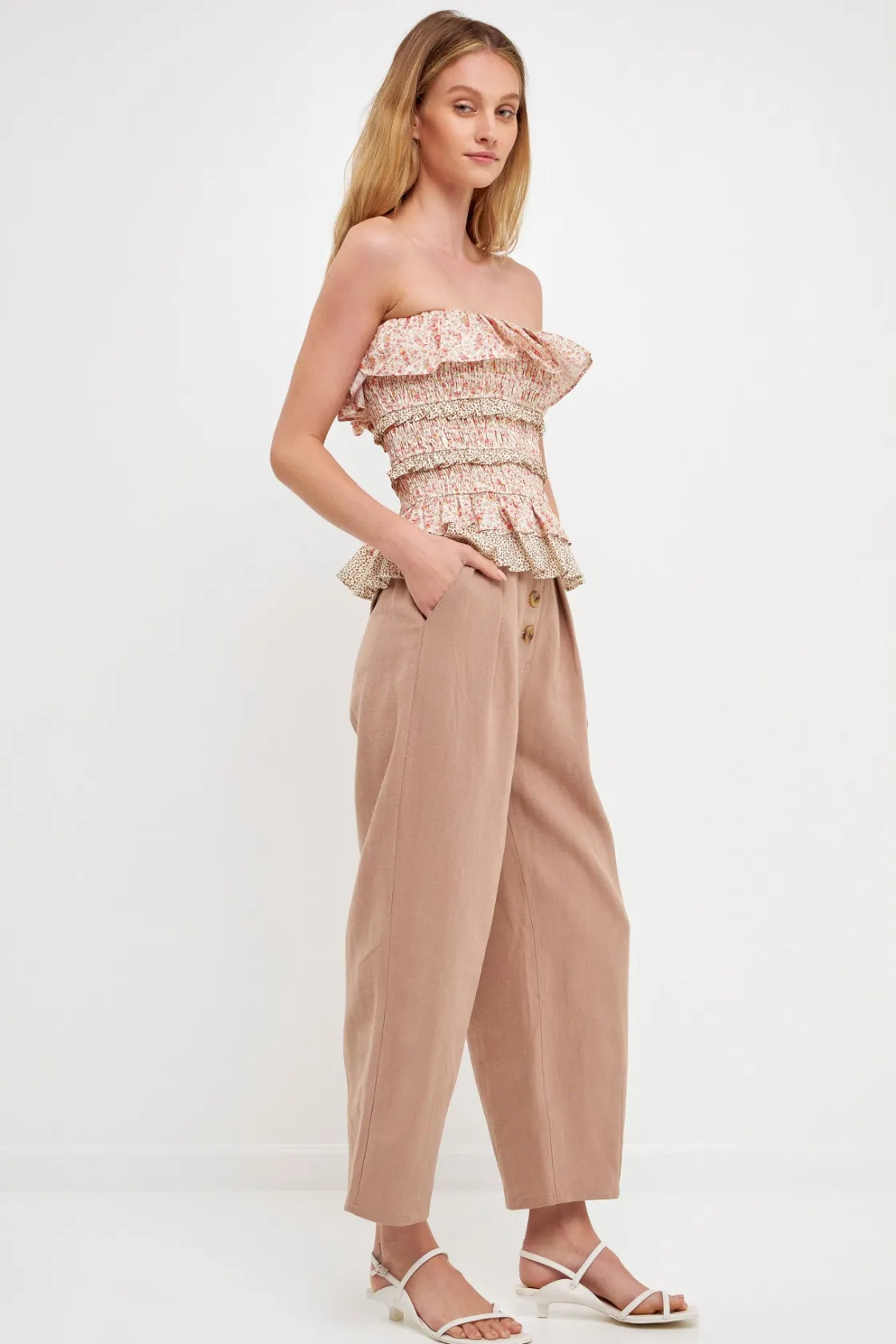 english_factory__floral_s_1-1.webp ENGLISH FACTORY Tops*- Floral Smocked Sleeveless Top MULTI