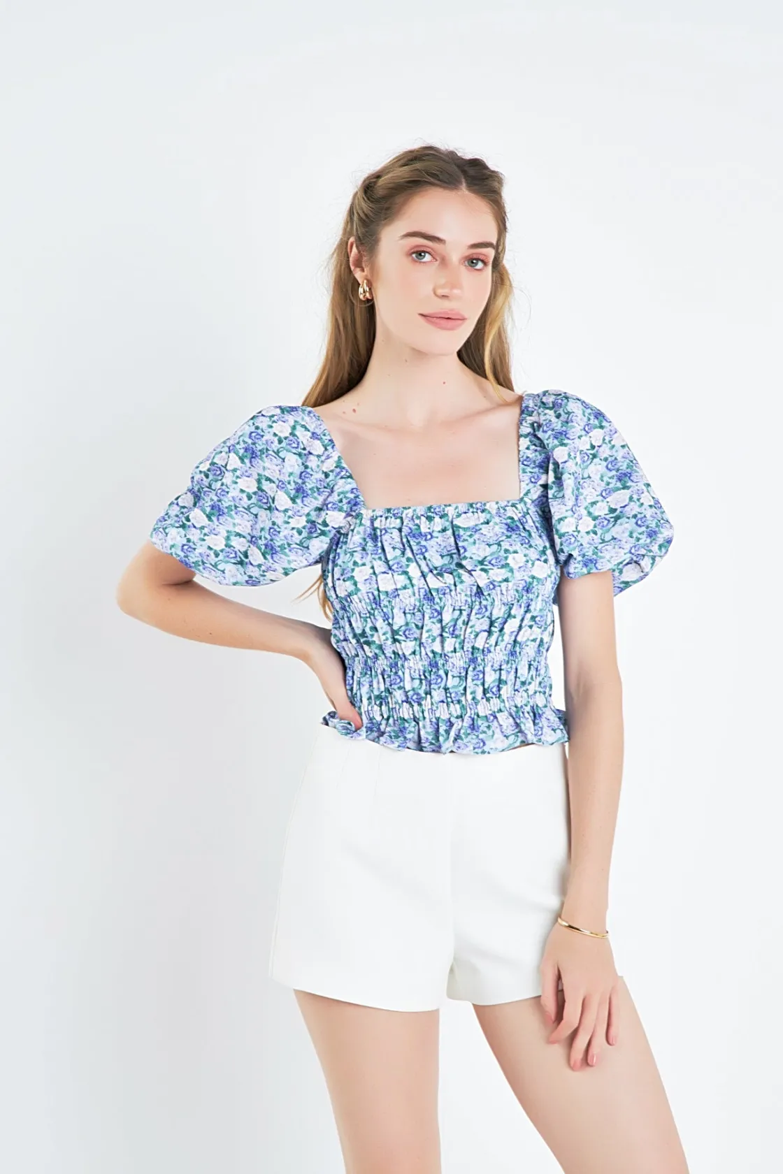 english_factory__floral_s_3-3.webp ENGLISH FACTORY Tops*- Floral Smocked Cropped Top BLUE/PURPLE