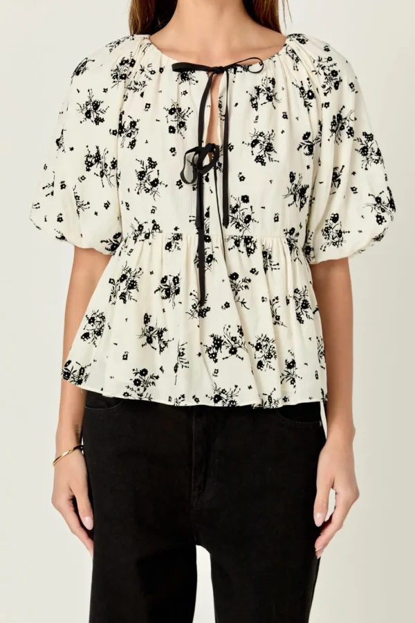 ENGLISH FACTORY Tops*- Flower Printed Puff Sleeve Top IVORY/BLACK