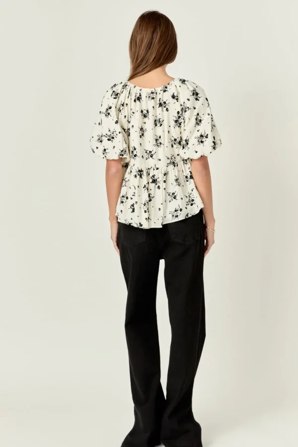 ENGLISH FACTORY Tops*- Flower Printed Puff Sleeve Top IVORY/BLACK