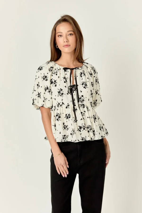 ENGLISH FACTORY Tops*- Flower Printed Puff Sleeve Top IVORY/BLACK