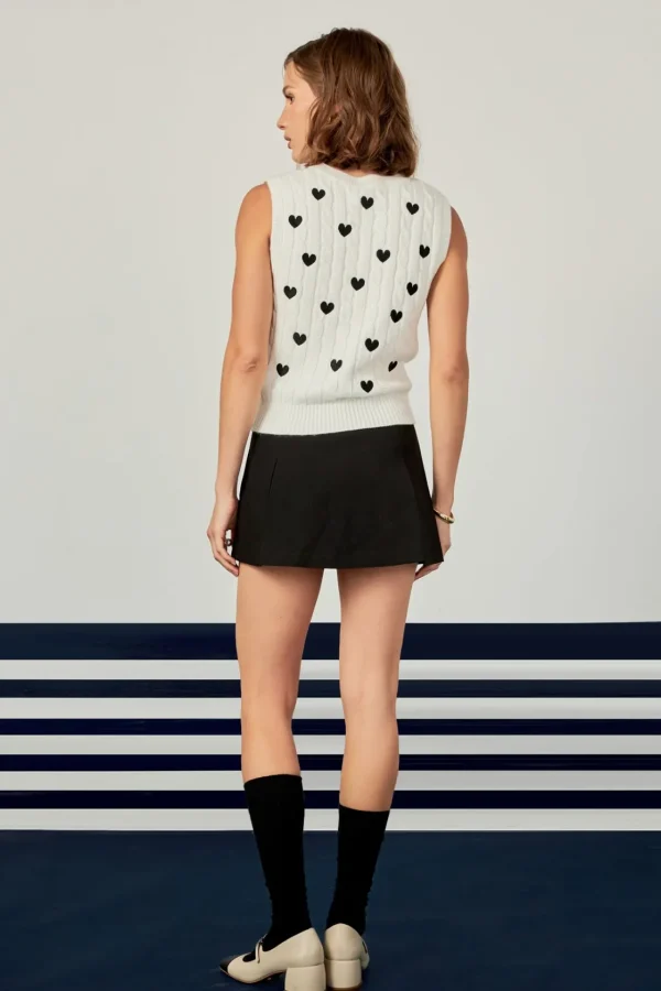 ENGLISH FACTORY Tops*- Heart Embroidery Round Neckline Vest