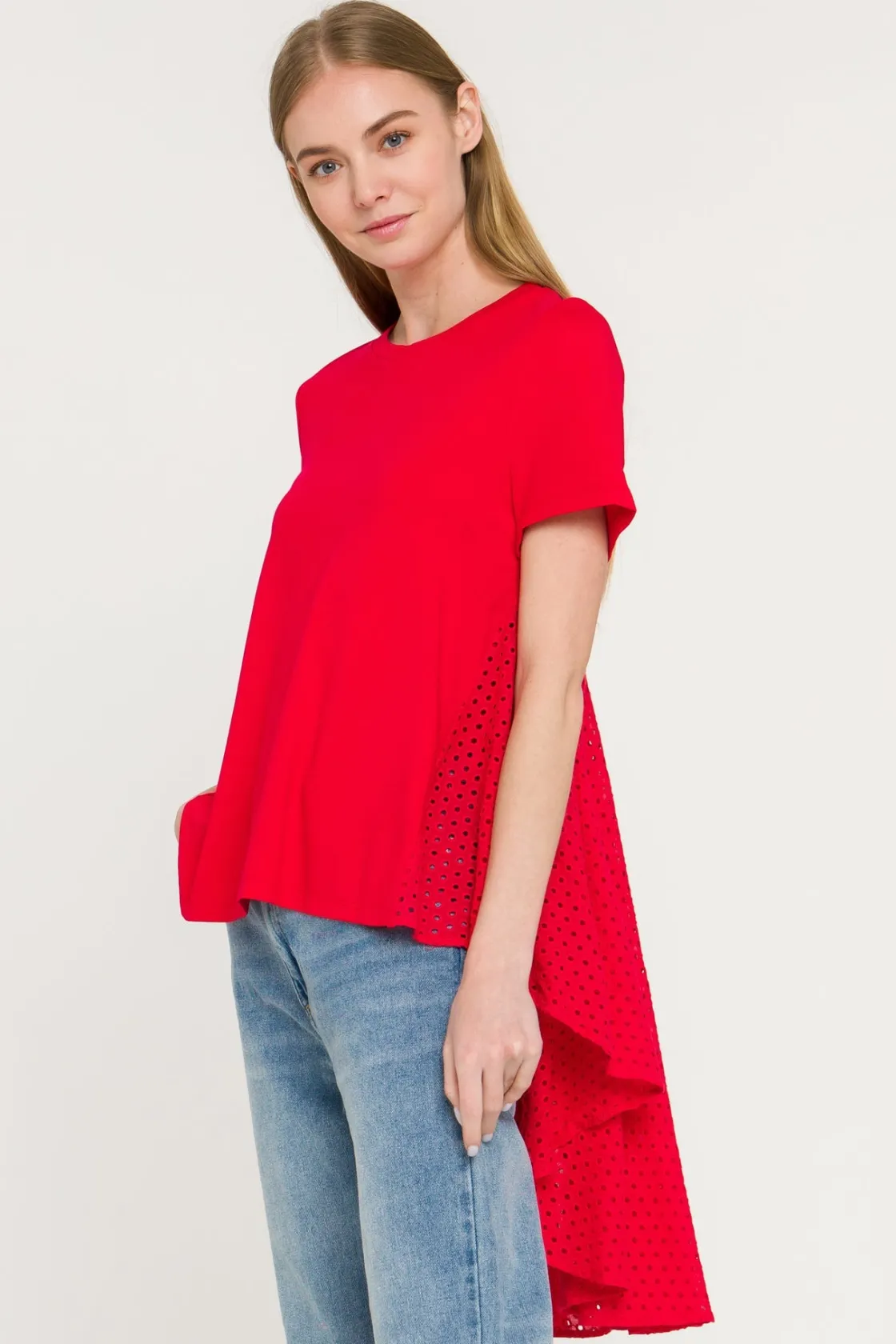 english_factory__high_low_15.webp ENGLISH FACTORY Tops*- High Low T-shirt With Eyelet Peplum