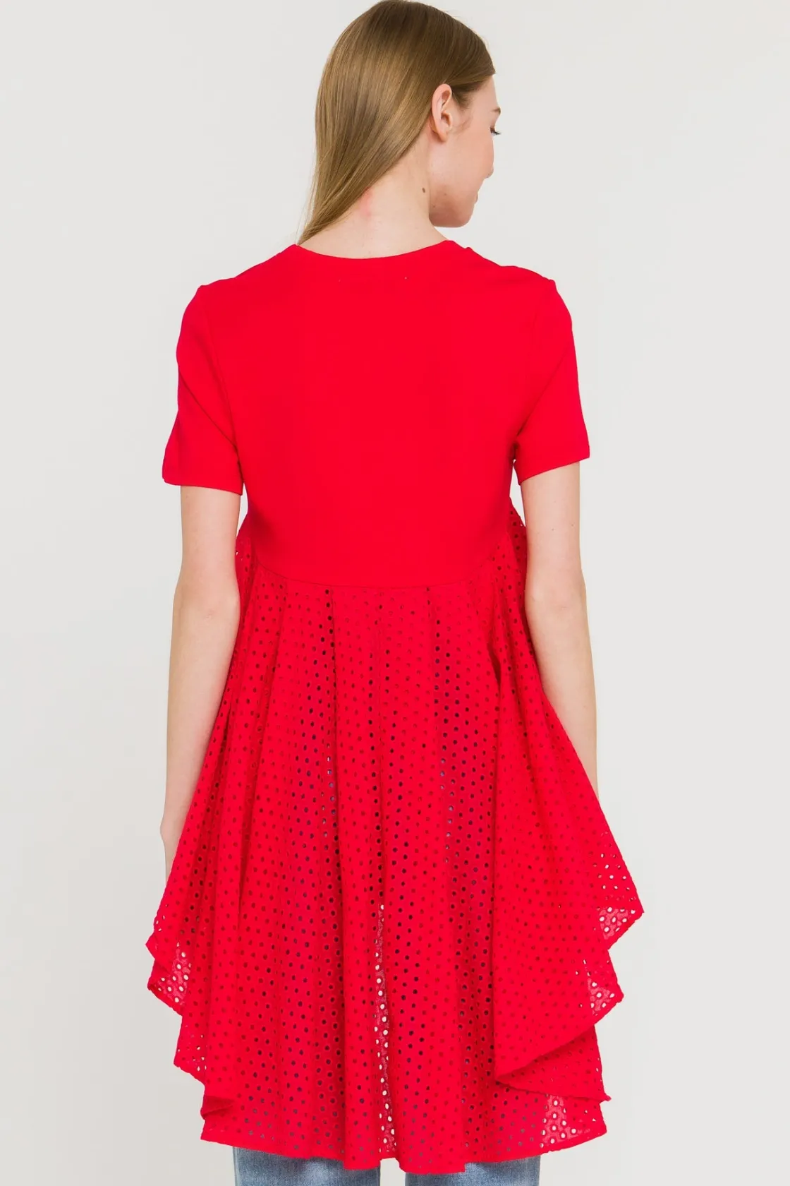 english_factory__high_low_16.webp ENGLISH FACTORY Tops*- High Low T-shirt With Eyelet Peplum