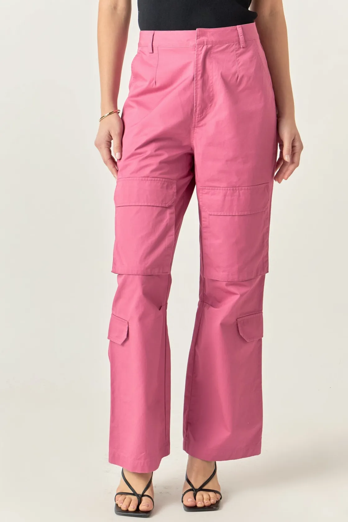 english_factory__highwais_10.webp ENGLISH FACTORY Pants | Tops*- High-Waisted Wide Leg Cargo Pants