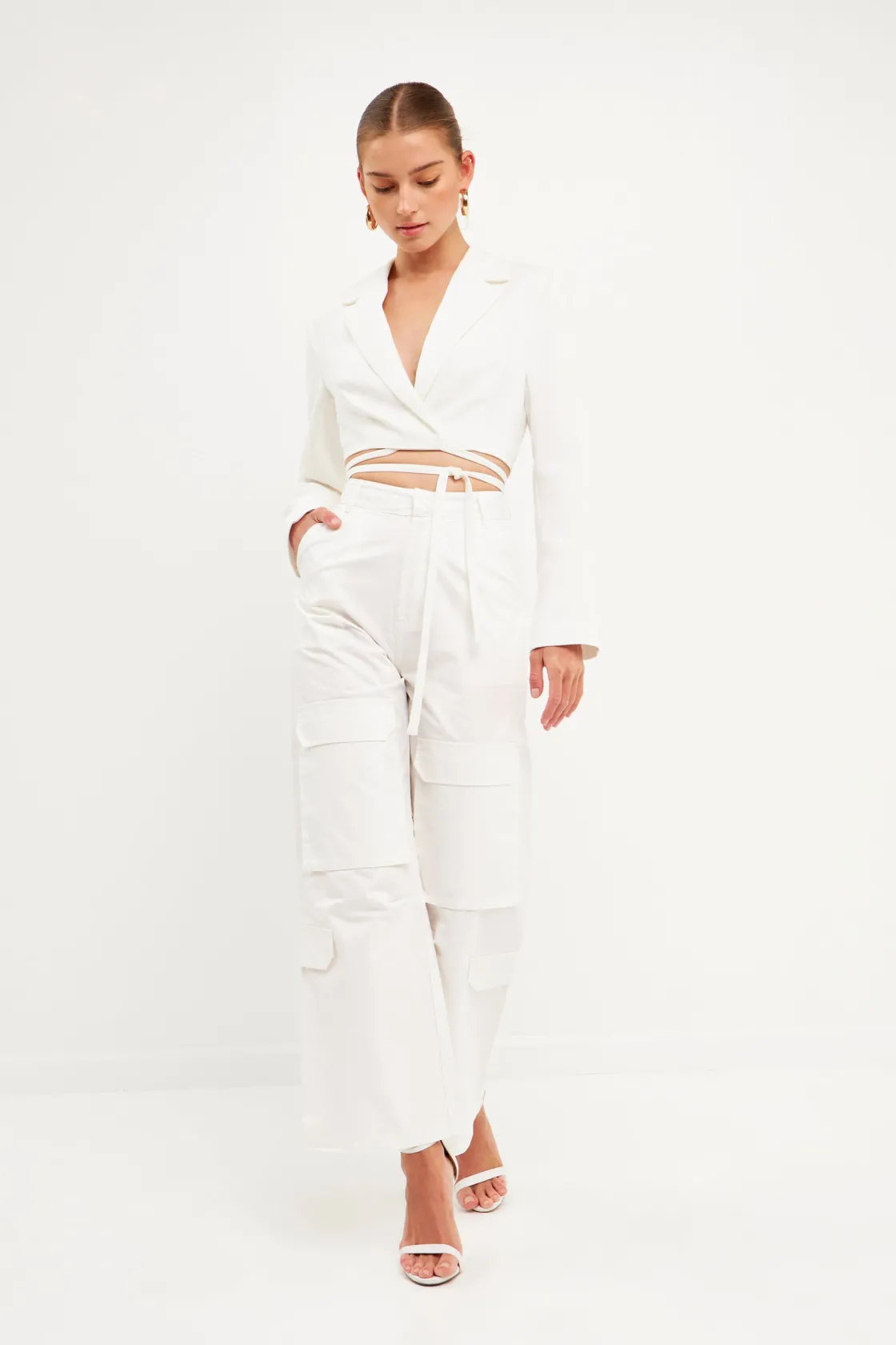 english_factory__highwais_3.webp ENGLISH FACTORY Pants | Tops*- High-Waisted Wide Leg Cargo Pants