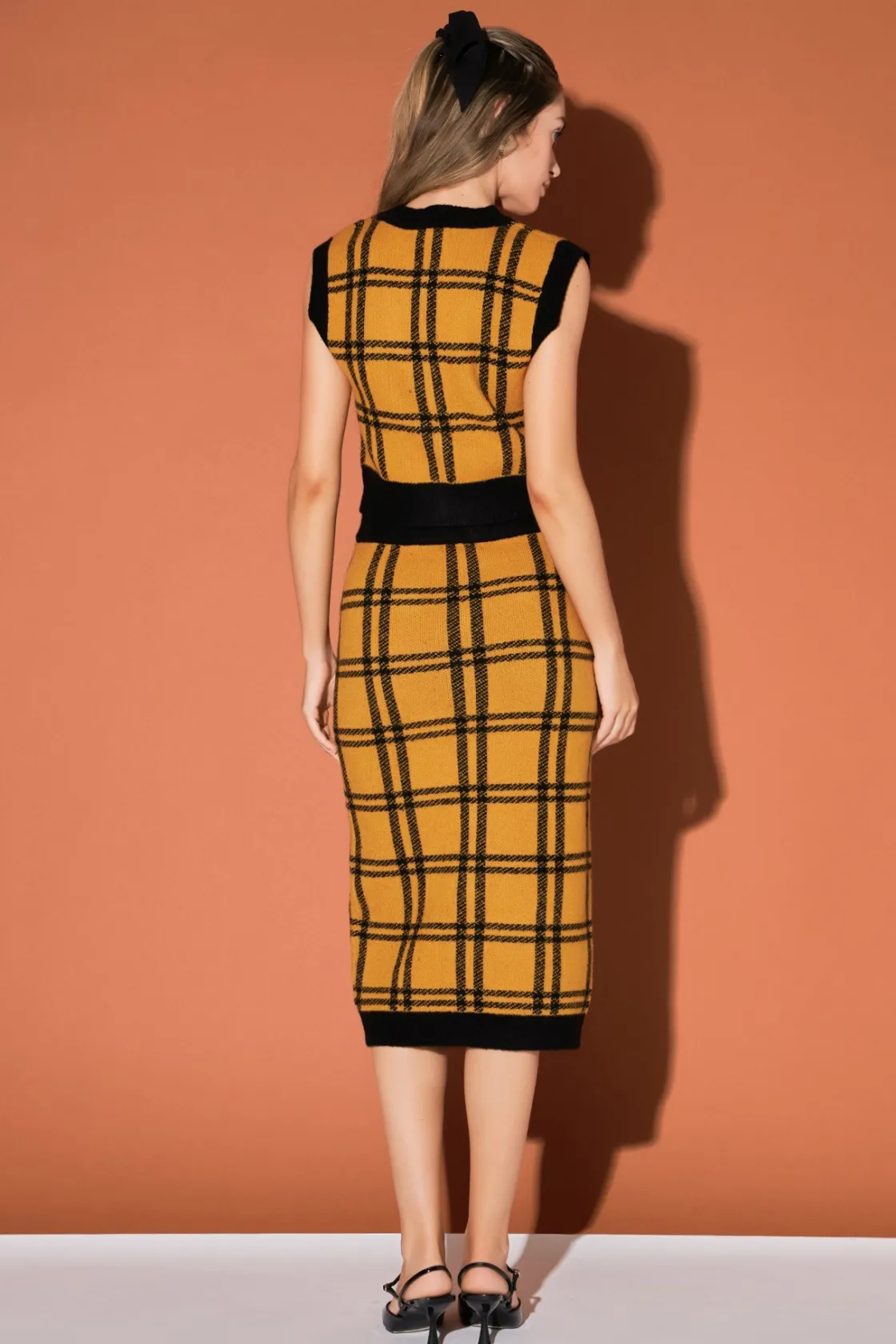 english_factory__knit_ves_2.webp ENGLISH FACTORY Sweaters & Knits | Matching Sets*- Knit Vest with Buttons YELLOW/BLACK