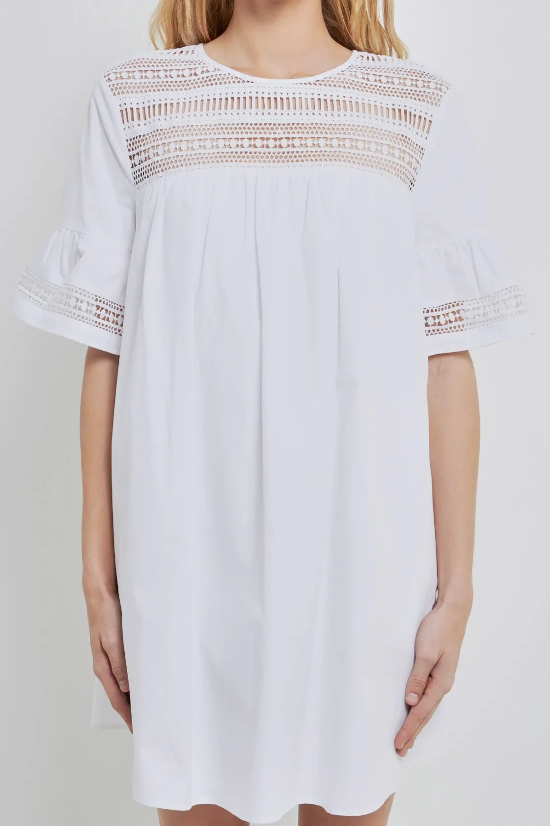 english_factory__lace_det_5.webp ENGLISH FACTORY Lace Dresses | Tops*- Lace Detail Mini Dress