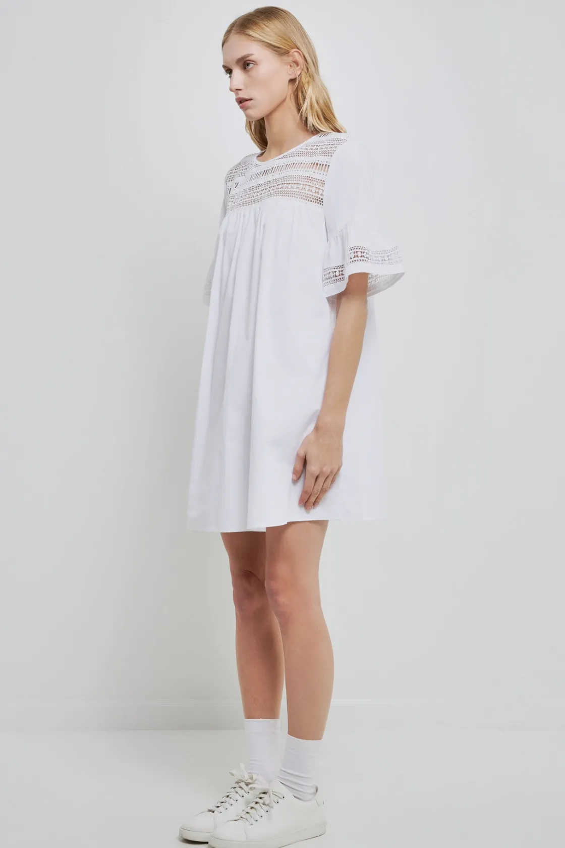 english_factory__lace_det_6.webp ENGLISH FACTORY Lace Dresses | Tops*- Lace Detail Mini Dress