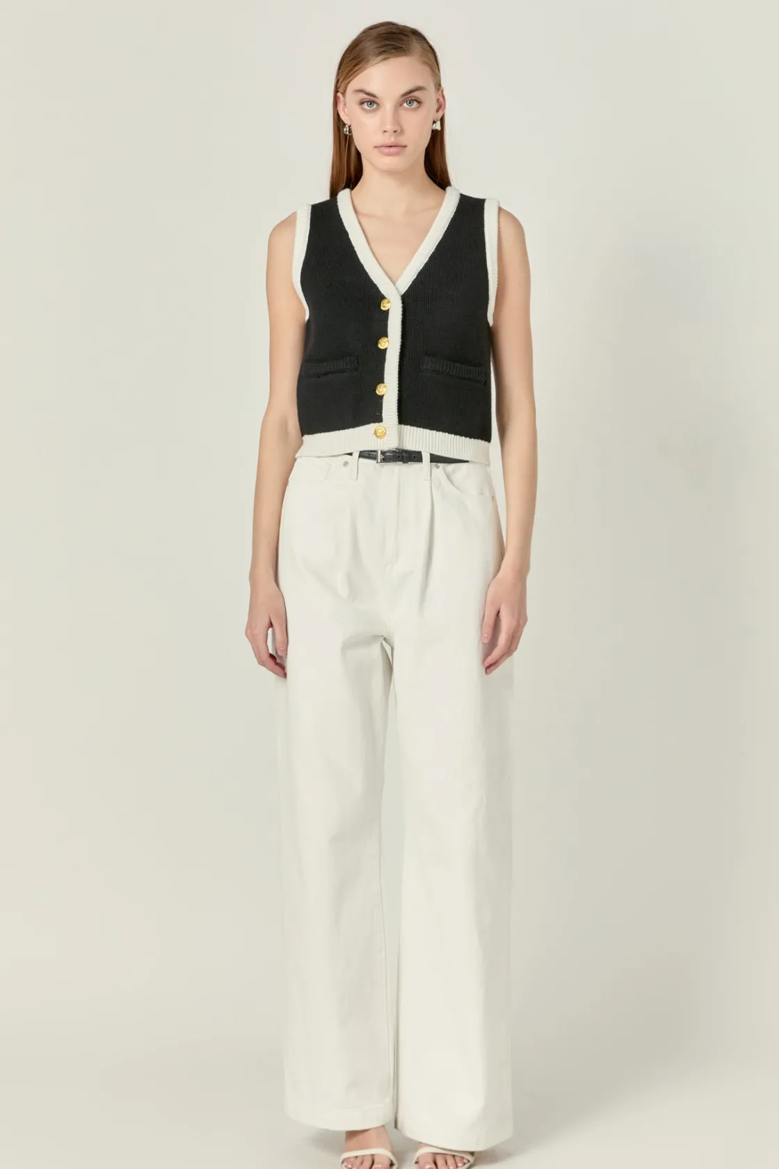 english_factory__linda_bl_3.webp ENGLISH FACTORY Sweaters & Knits | Vest*- Linda Black and White Knit Vest BLACK/WHITE