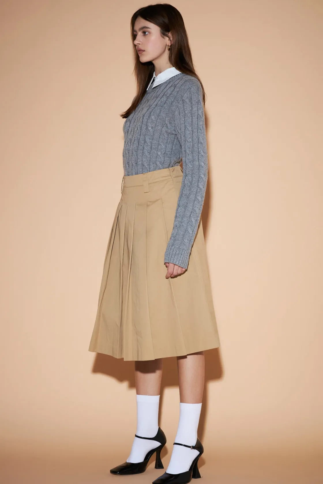 english_factory__low_wais_1.webp ENGLISH FACTORY Skirts*- Low Waist Pleated Midi Skirt TAN