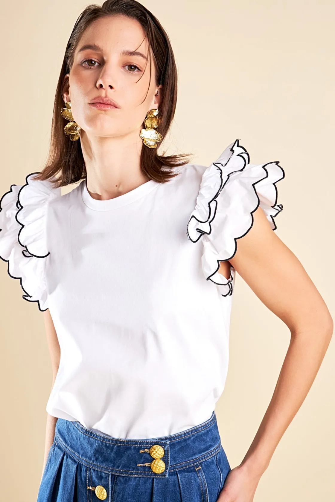 english_factory__merrow_s_3.webp ENGLISH FACTORY Tops*- Merrow Stitch Ruffle Top WHITE