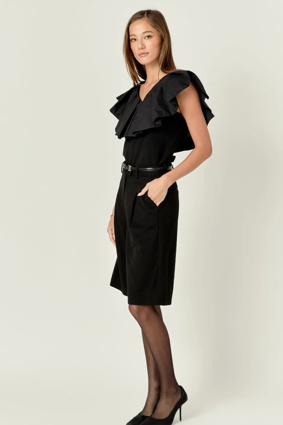 english_factory__mix_medi_1.webp ENGLISH FACTORY Tops*- Mix Media Ruffled Sleeveless Top BLACK