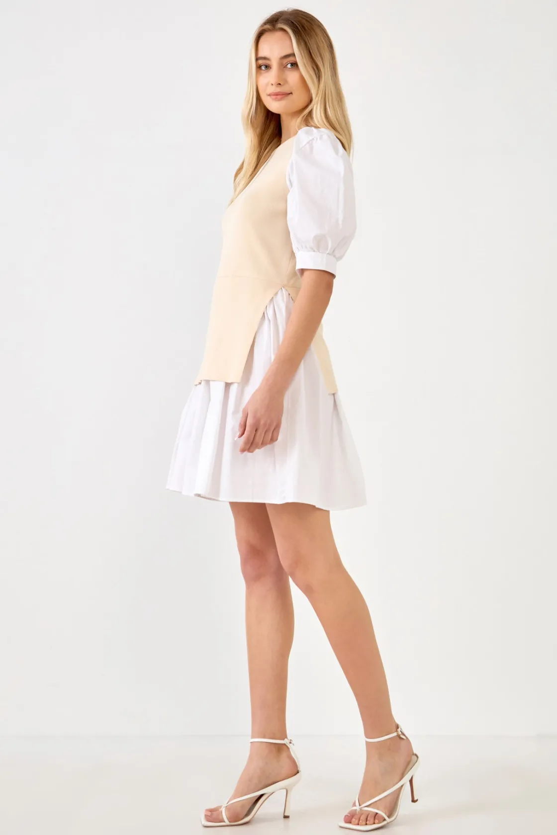 english_factory__mixed_me_1-45.webp ENGLISH FACTORY White Dresses | Puff Sleeve*- Mixed Media Puff Sleeve Mini Dress