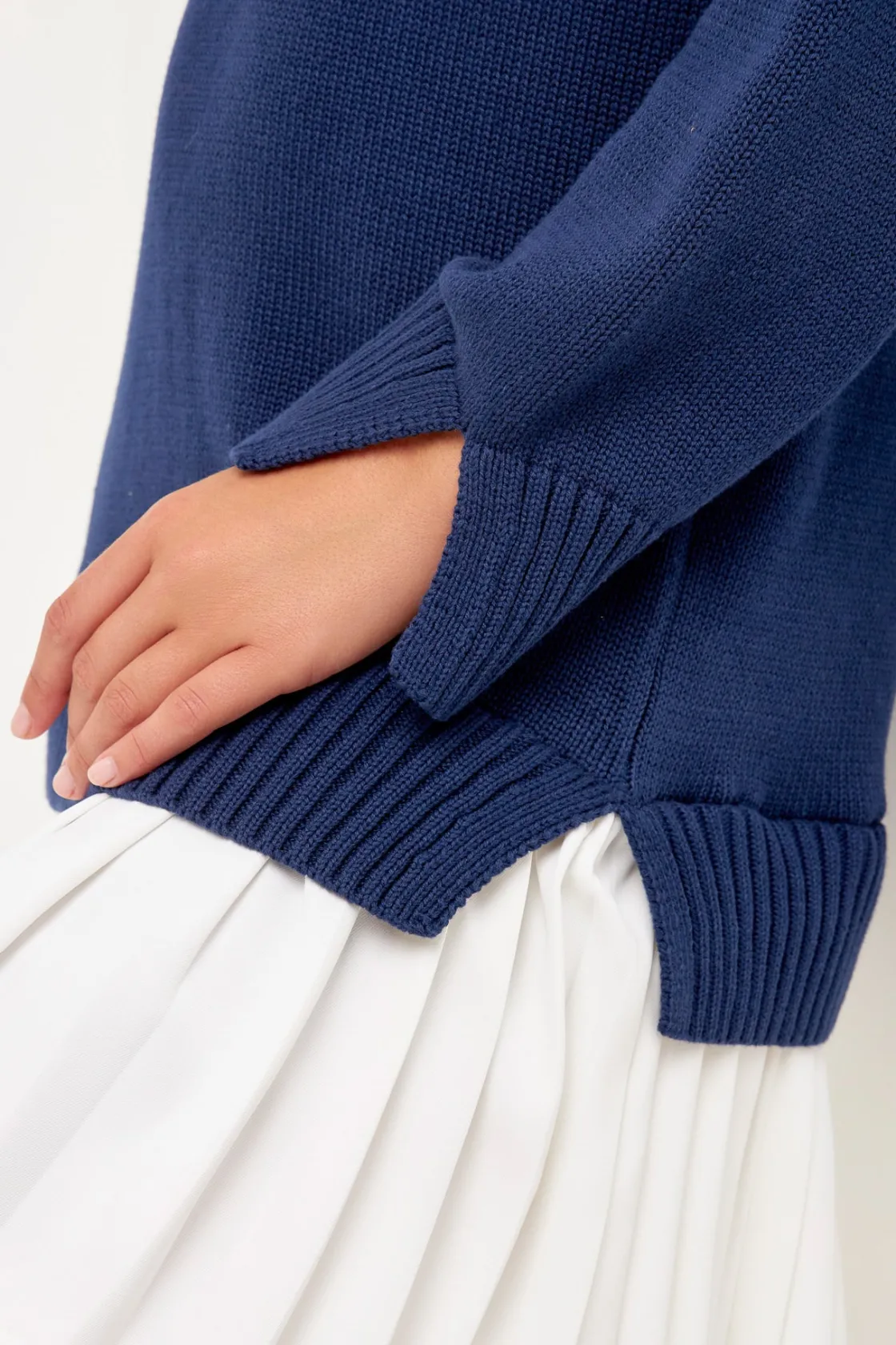 english_factory__mixed_me_18-8.webp ENGLISH FACTORY Knit Dresses | Sweaters & Knits*- Mixed Media Pleated Mini Dress