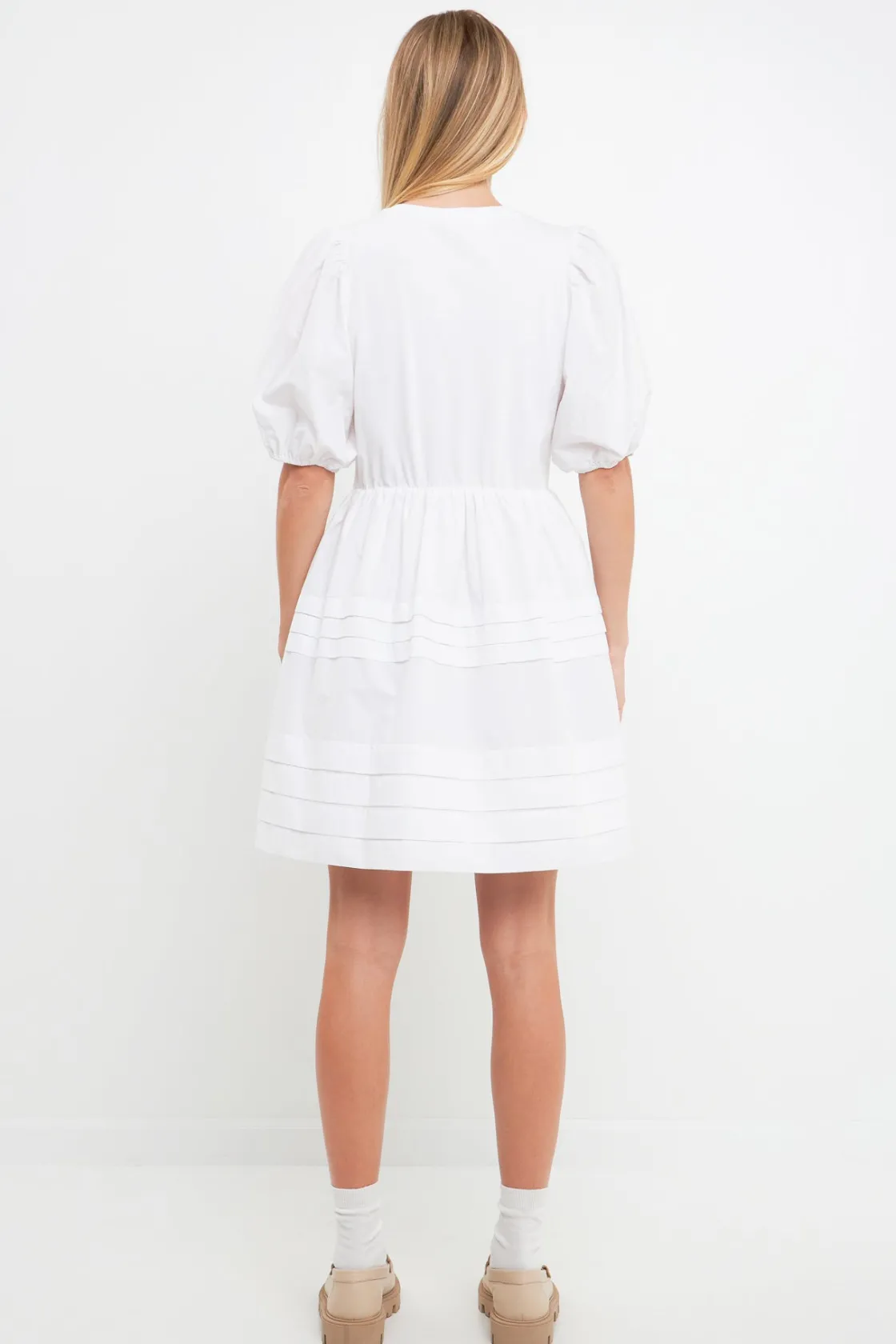 english_factory__mixed_me_2-42.webp ENGLISH FACTORY White Dresses | Tops*- Mixed Media Pleats Mini Dress WHITE
