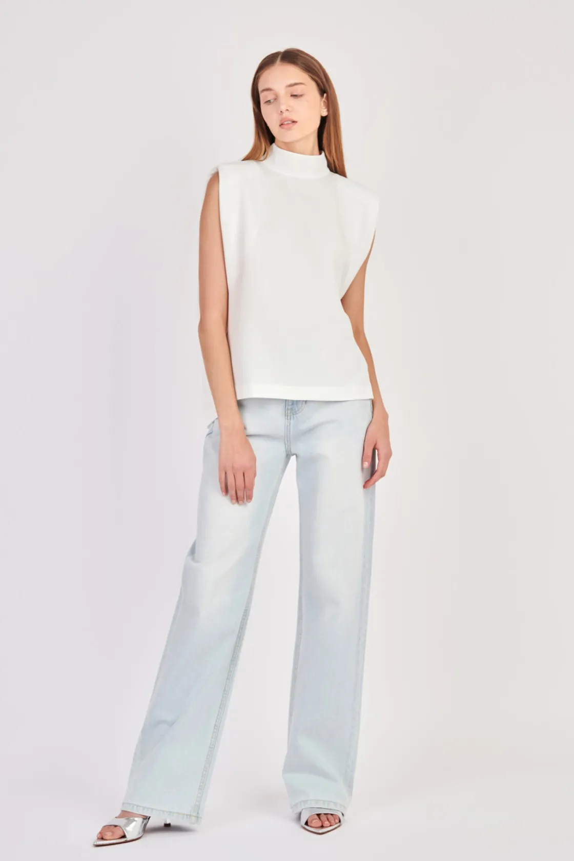 english_factory__mock_nec_13.webp ENGLISH FACTORY Tops*- Mock Neck Shoulder Pad Top