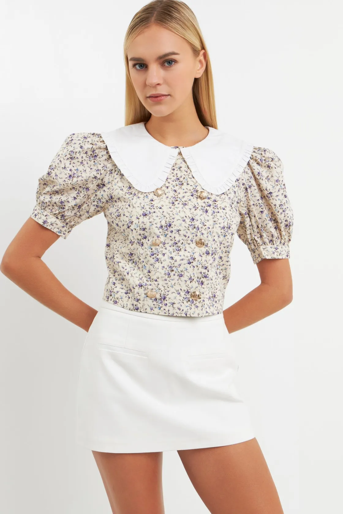 english_factory__oversize_3-2.webp ENGLISH FACTORY Shirts & Blouses | Tops*- Oversized Collar Floral Top IVORYMULTI
